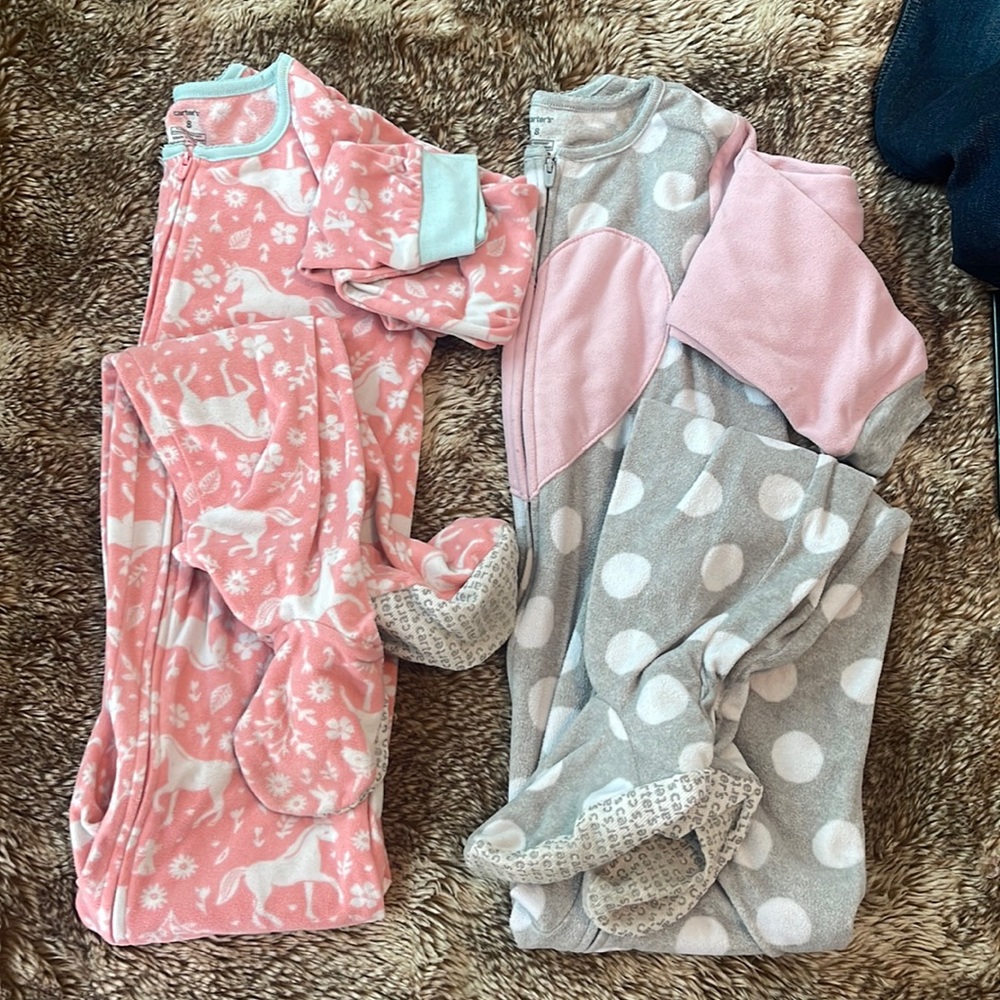 Sold! ❌One piece Pajamas from carters size 8